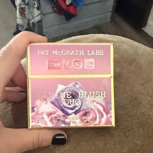 Pat McGrath Divine Blush Duo - Pink and Purple